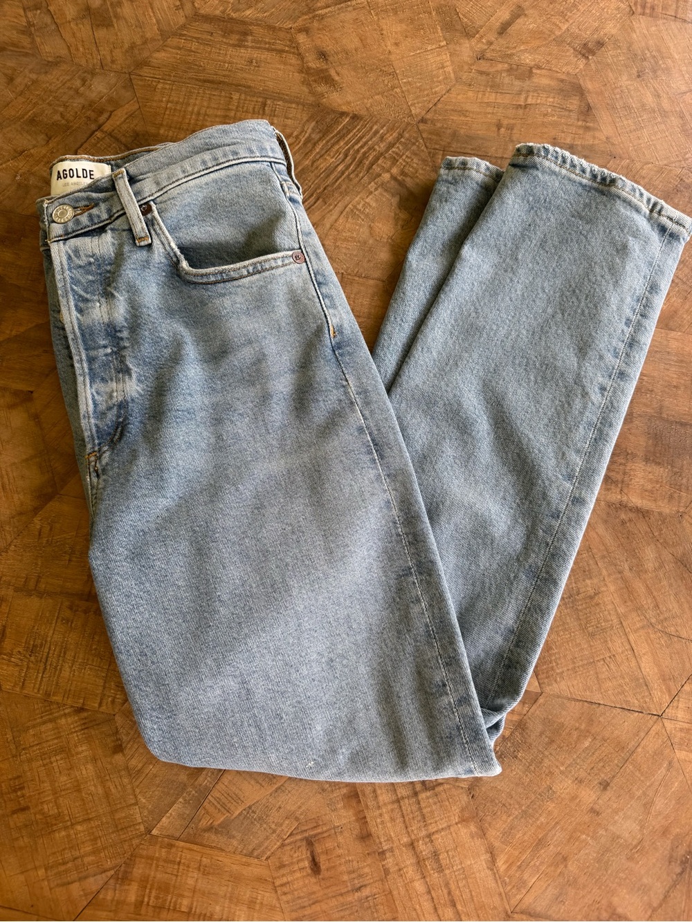 Agolde Women’s Light Blue Straight-Leg Jeans